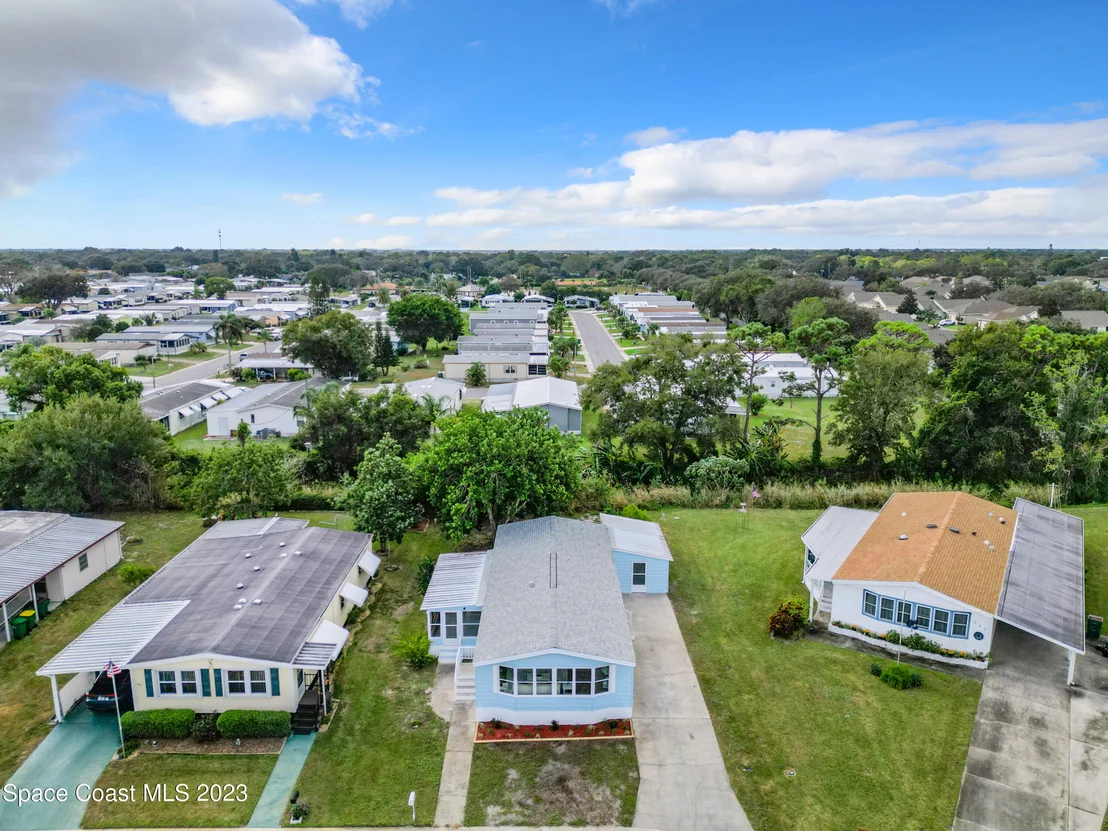 Photo of 534 Jennifer Circle