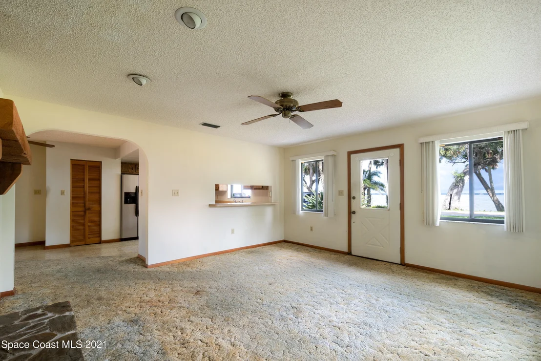 Photo of 4235 Indian River Drive