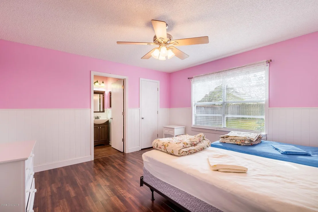 Photo of 119 Twin Lakes Road