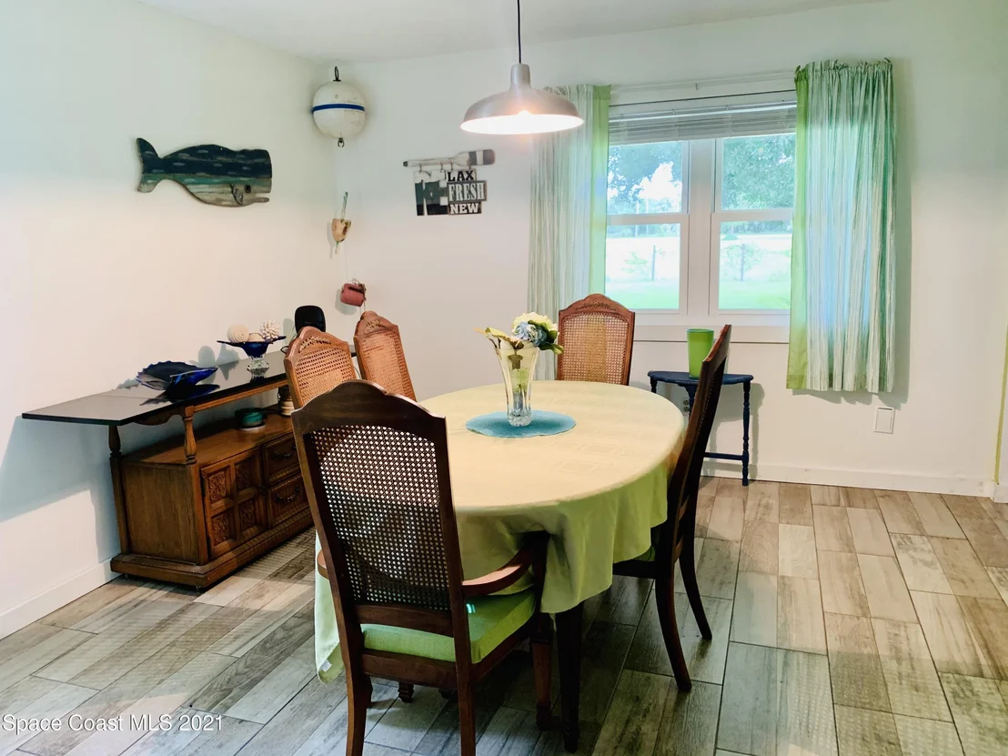 Photo of 3155 Lionel Road