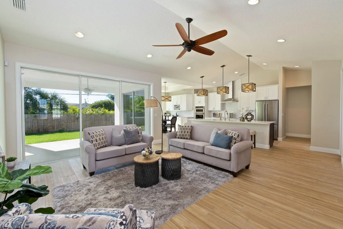 Photo of 511 Hibiscus