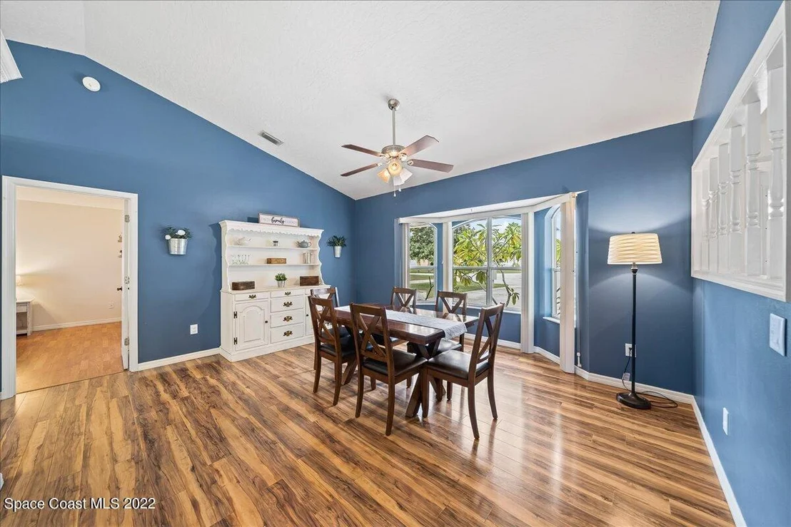 Photo of 1057 Red Bud Circle