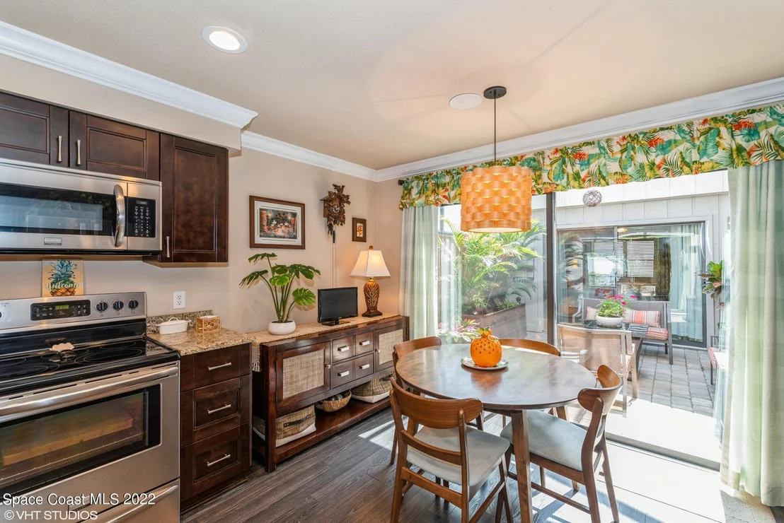 Photo of 386 Timberlake Drive