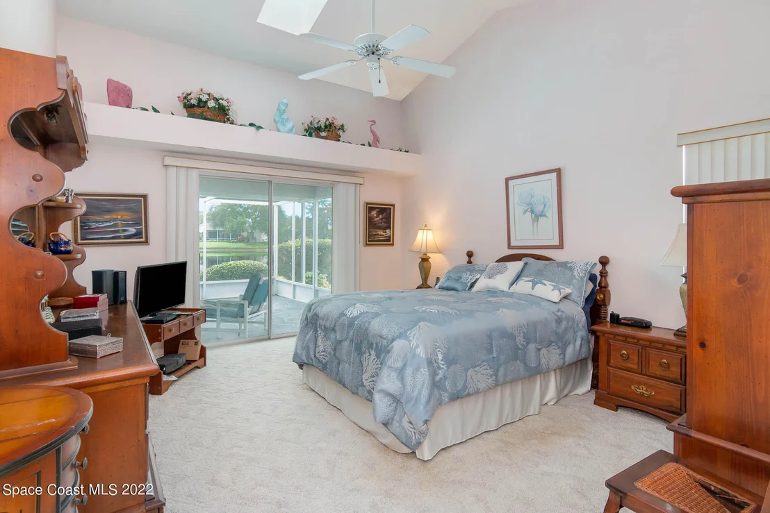 Photo of 1050 Fieldstone Drive