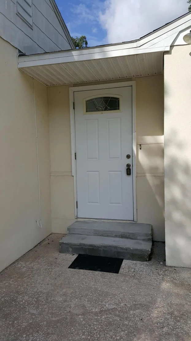 Photo of 2215 Clairemont Drive