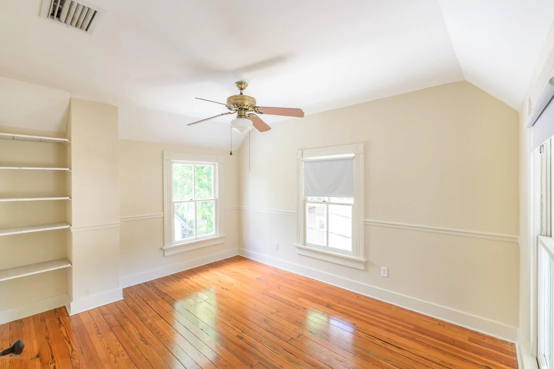Photo of 36 Barton Avenue