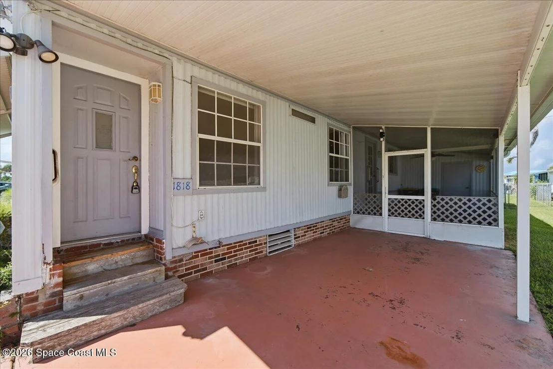 Photo of 1818 Coco Plum Street NE
