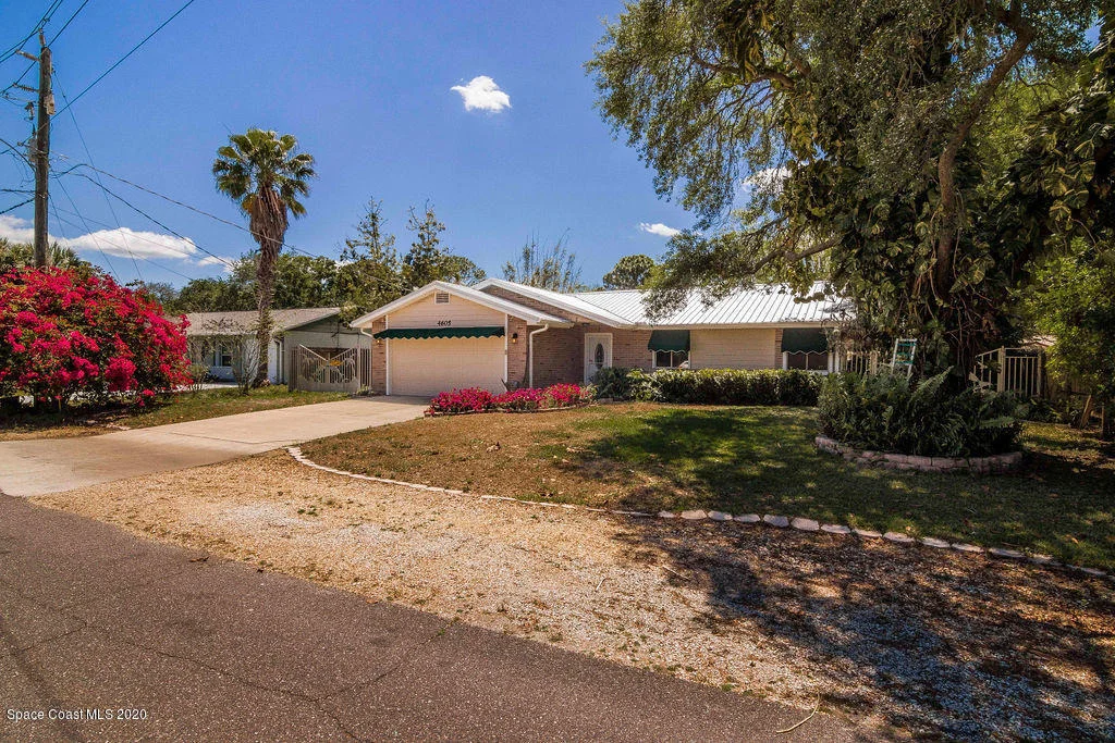 Photo of 4605 Robert Street