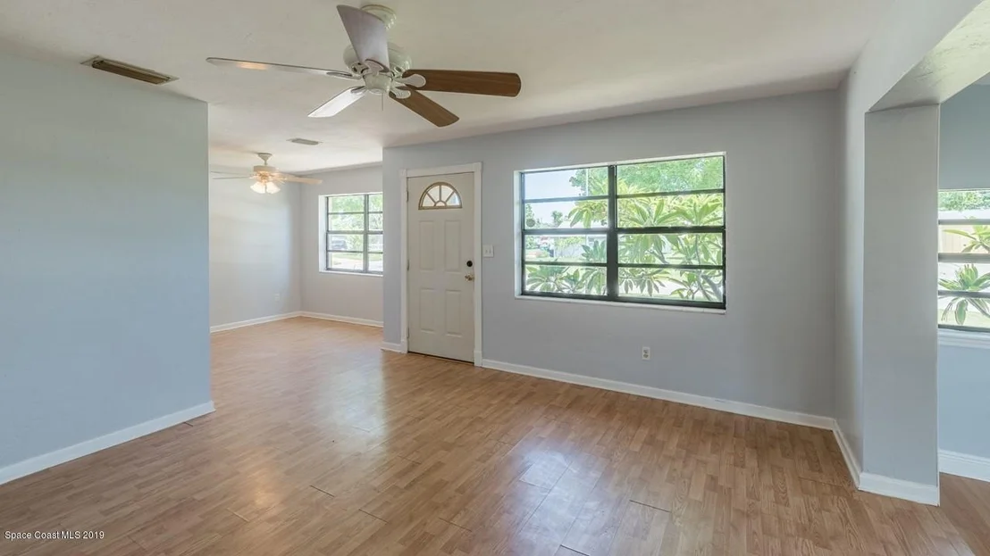 Photo of 2470 Coventry Road