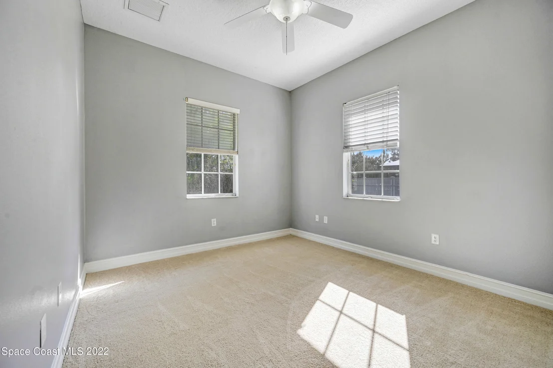 Photo of 2185 SE Windbrook Drive SE