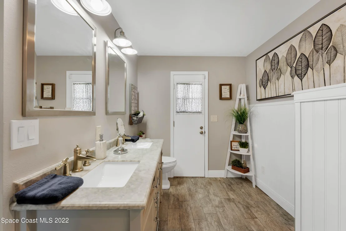 Photo of 886 Vance Circle NE
