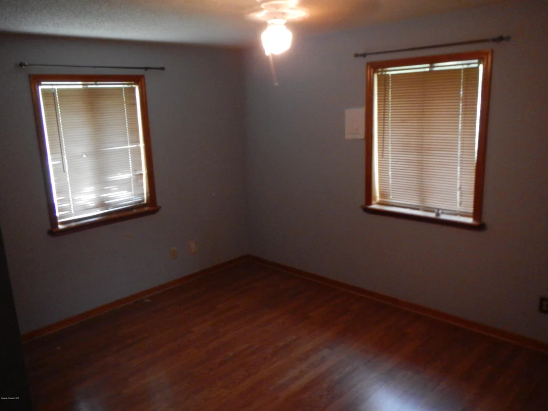 Photo of 3477 Jupiter Boulevard SE