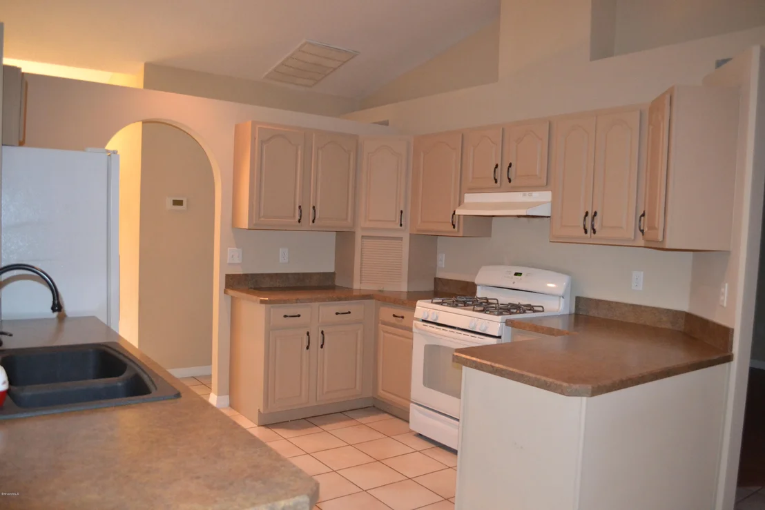 Photo of 938 Pelican Lane