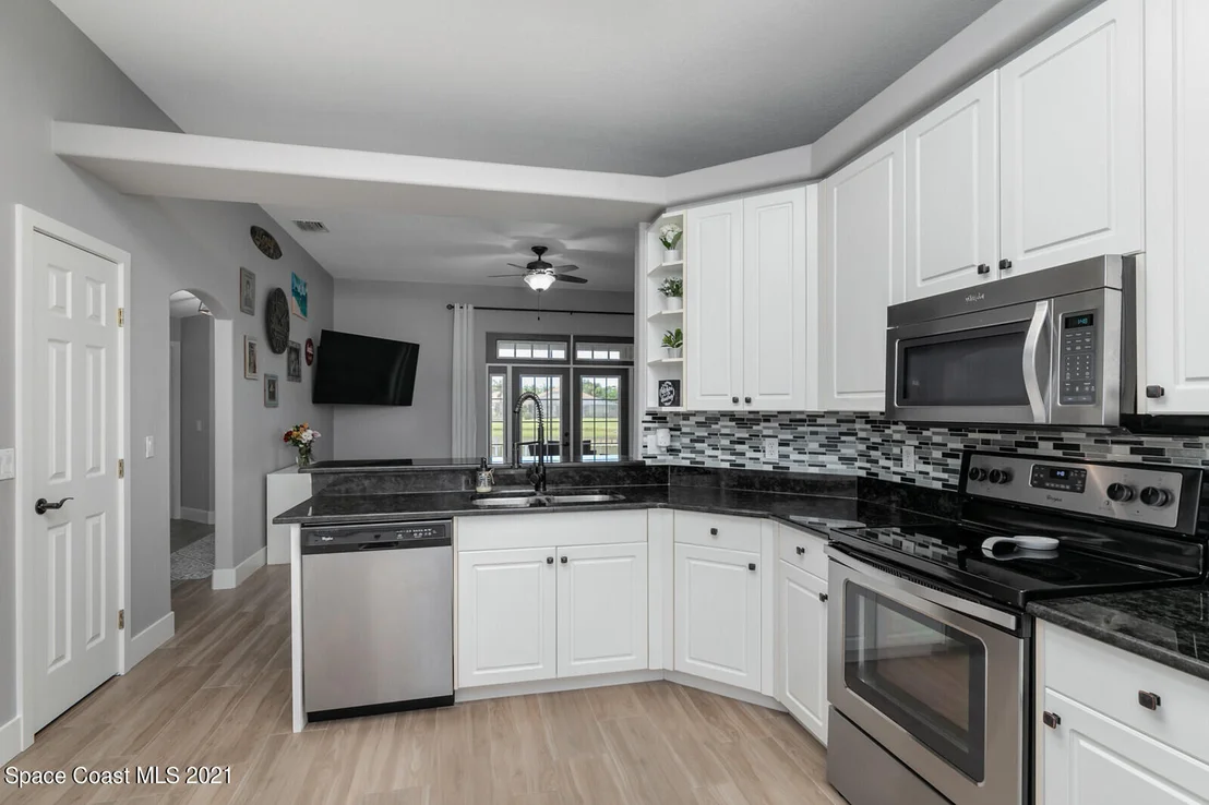Photo of 789 Wyeth Street