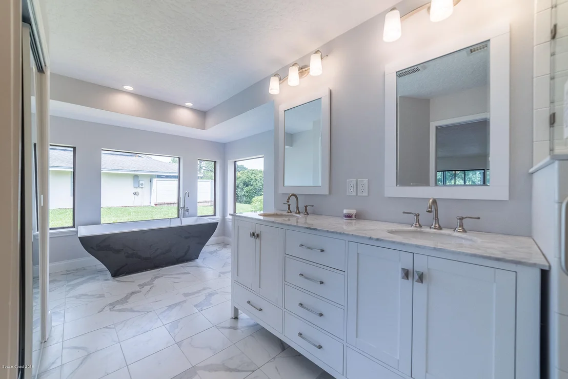 Photo of 2320 Hamlet Drive