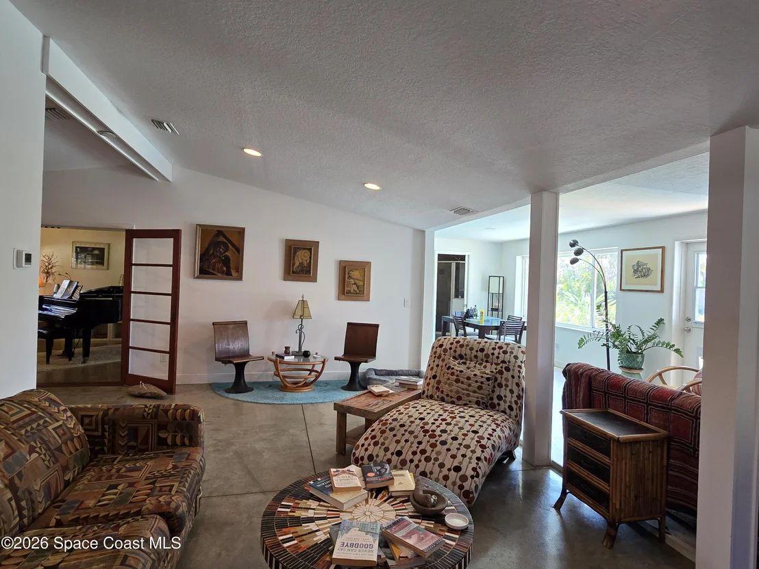 Photo of 340 Avenida Del Sol
