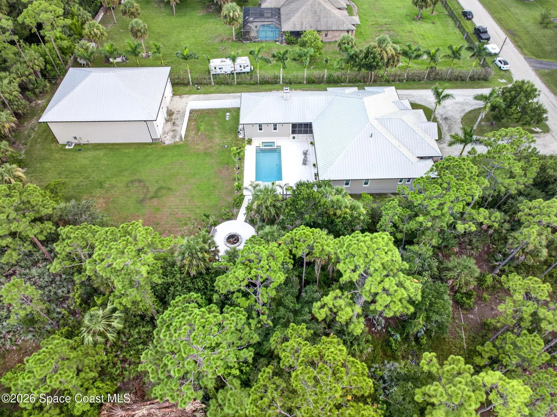 Photo of 3865 Reynolds Road