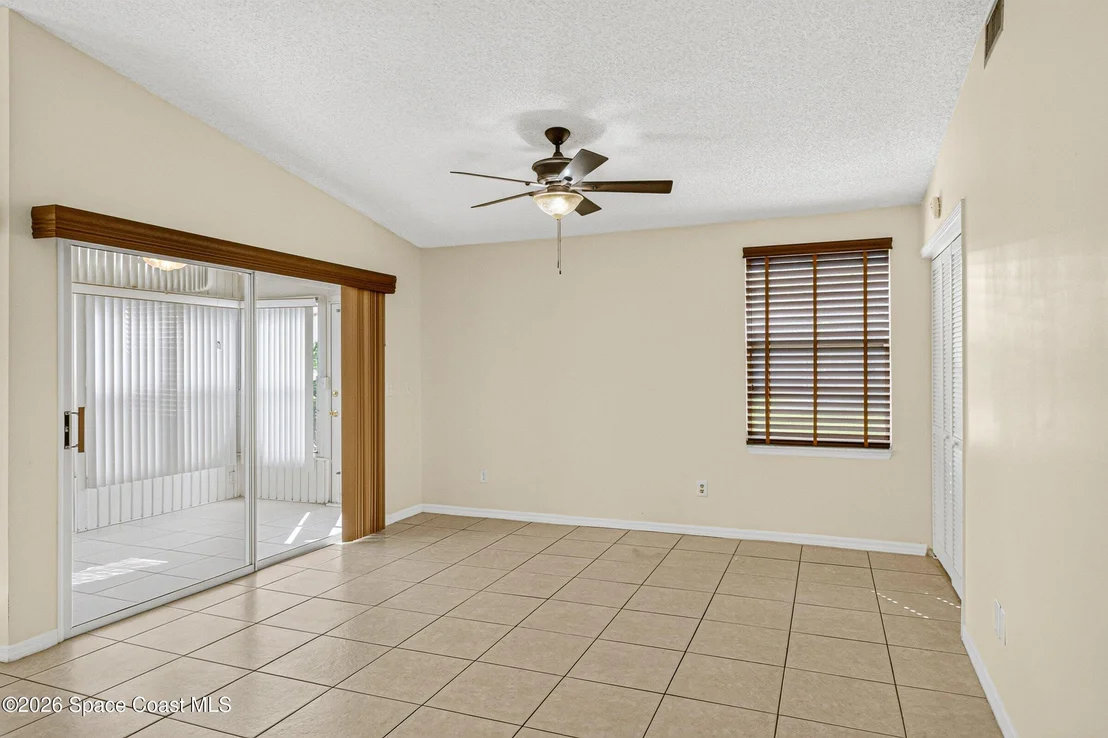 Photo of 718 Pine Island Drive