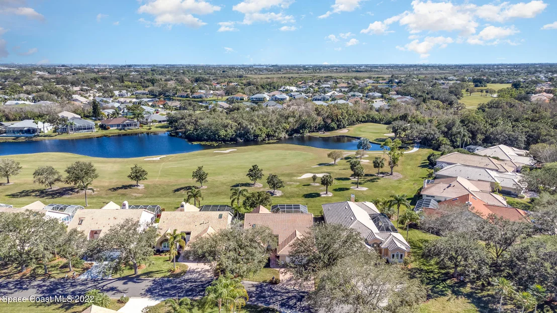 Photo of 914 Palm Brook Drive