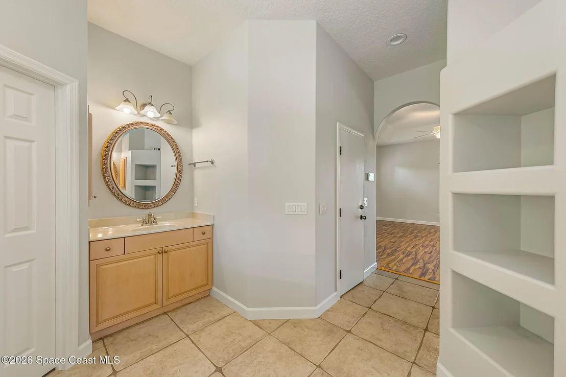 Photo of 515 Lanternback Island Drive