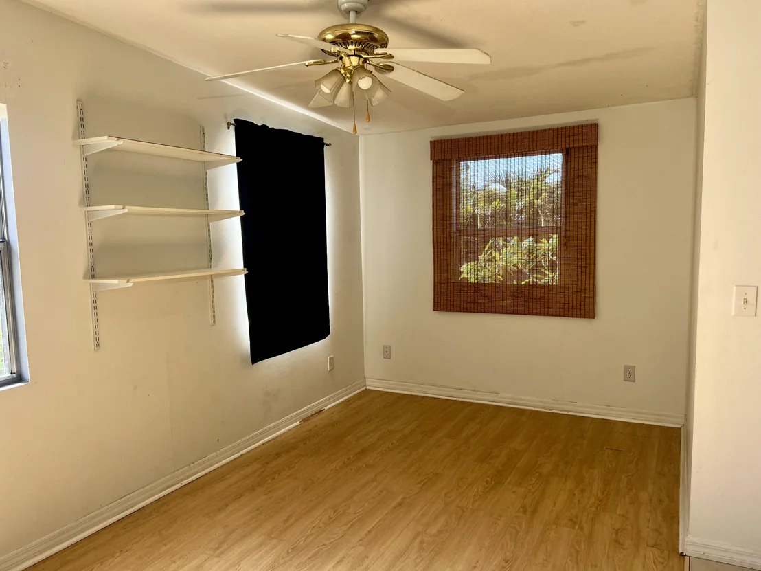 Photo of 303 Georgetown Avenue