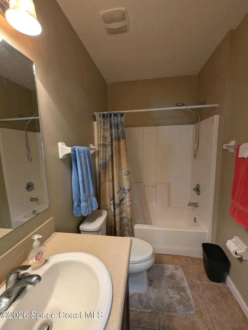 Photo of 1540 Corbett Lane