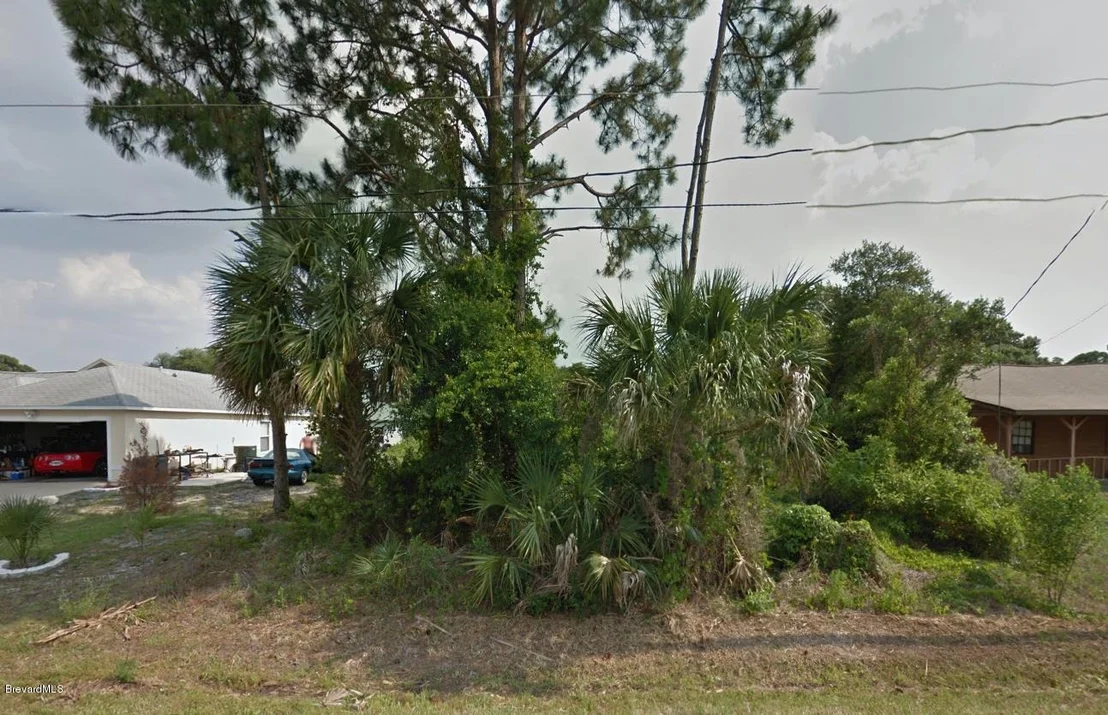 Photo of 6295 Banyan Street