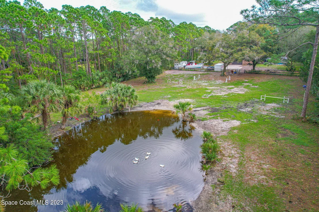 Photo of 2281 Friday Road