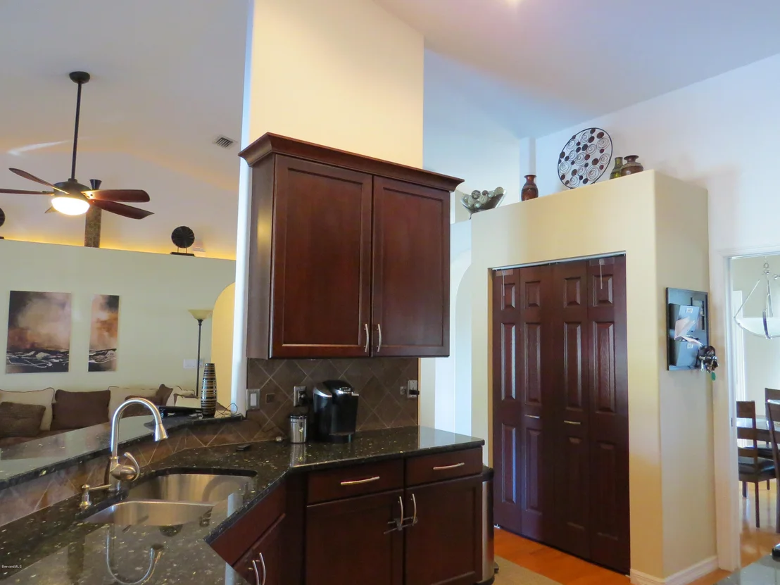 Photo of 930 Spring Oak Drive