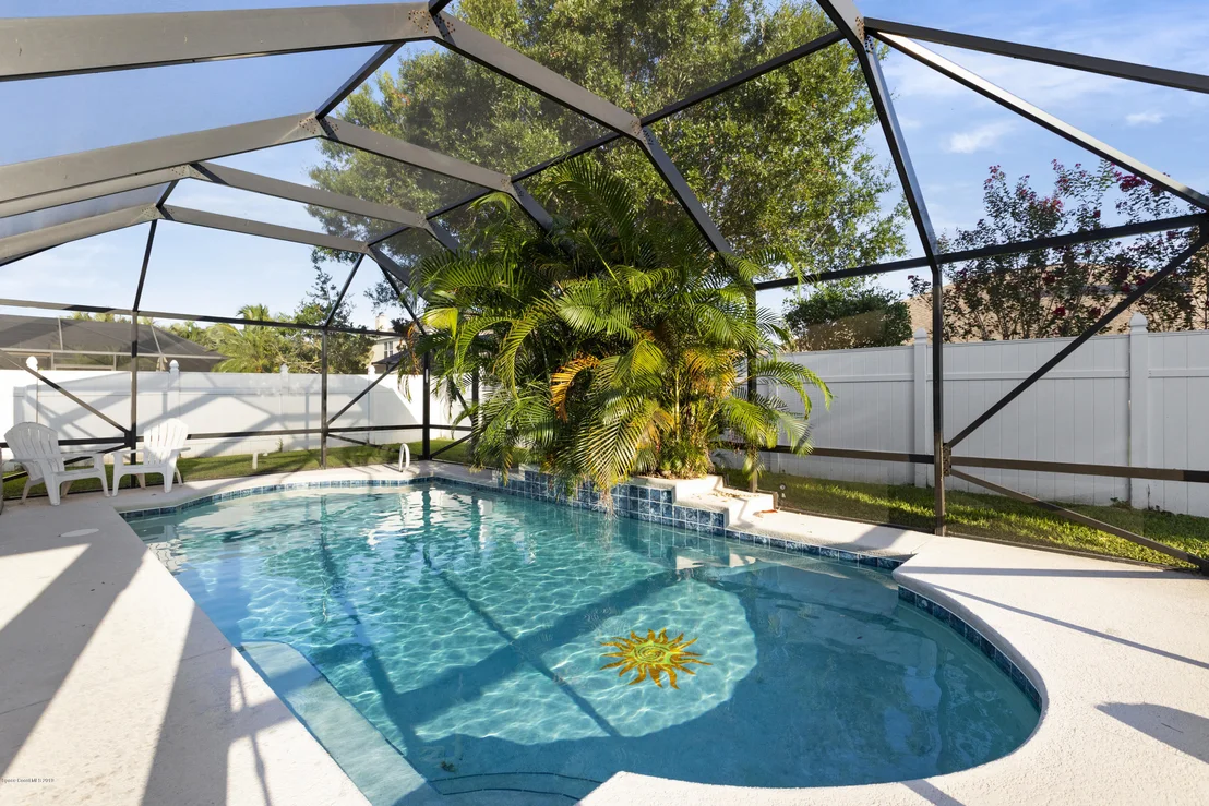 Photo of 1490 Whitman Drive