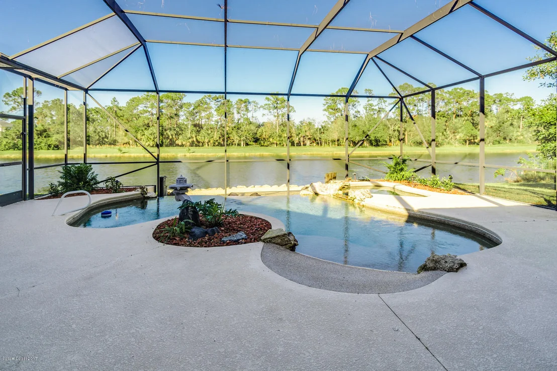 Photo of 2082 Siroco Lane