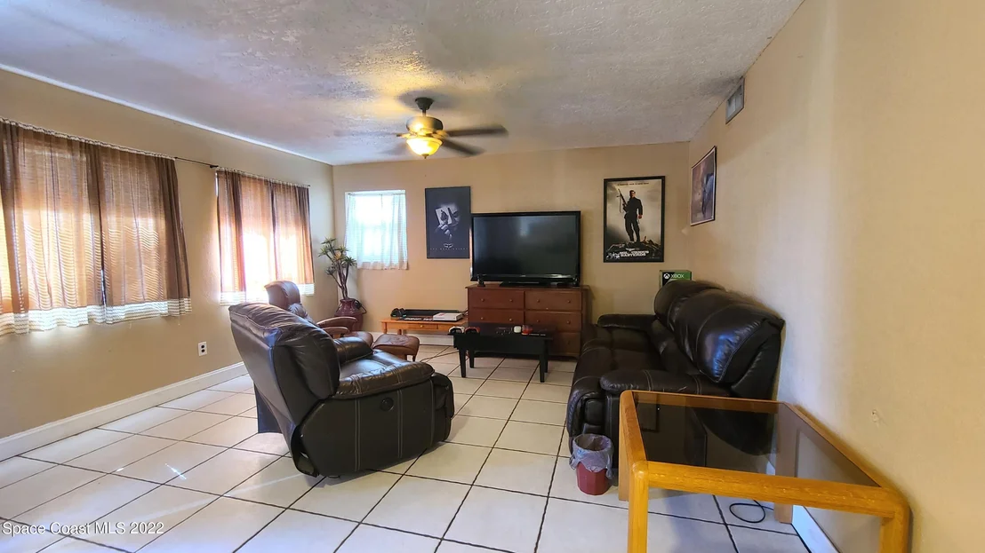 Photo of 1108 Myrtle Lane