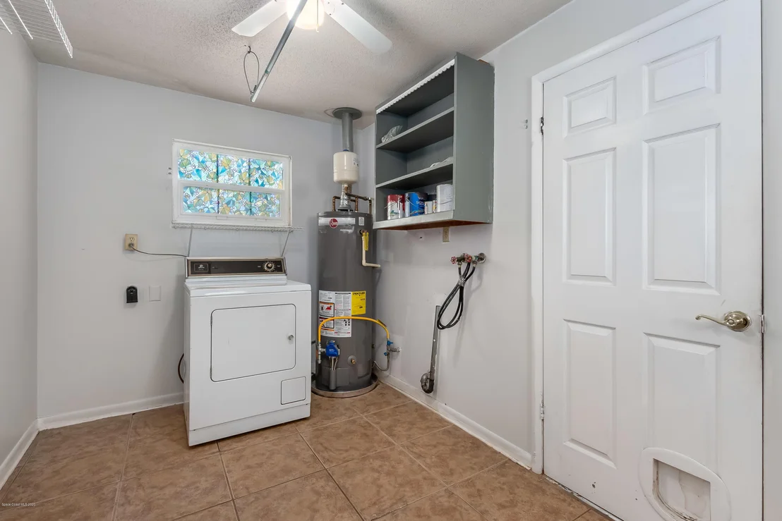 Photo of 1083 Coronado Drive