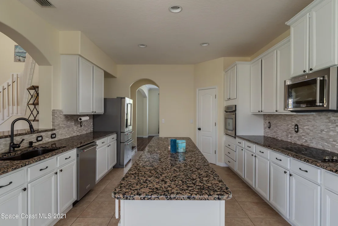 Photo of 6006 Newbury Circle