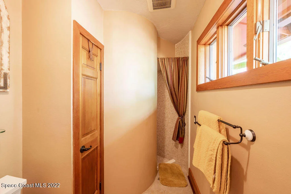 Photo of 3206 Buckingham Lane