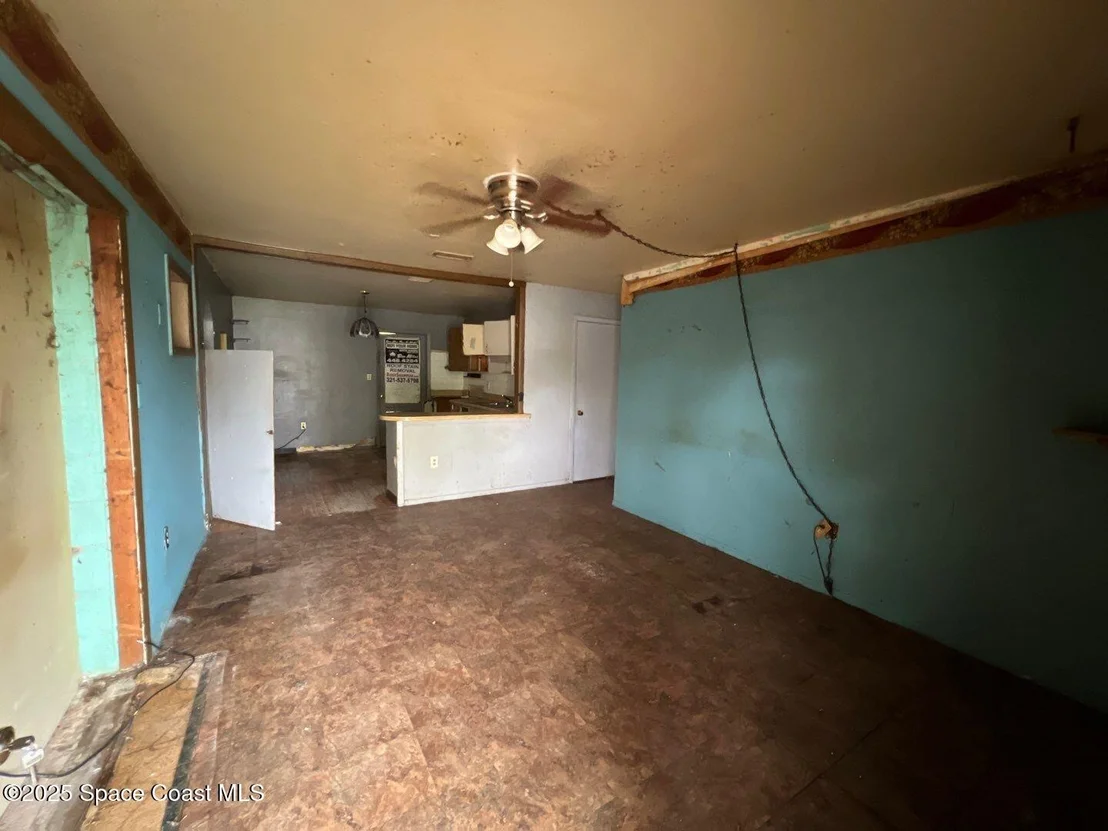 Photo of 2137 Canterbury Lane