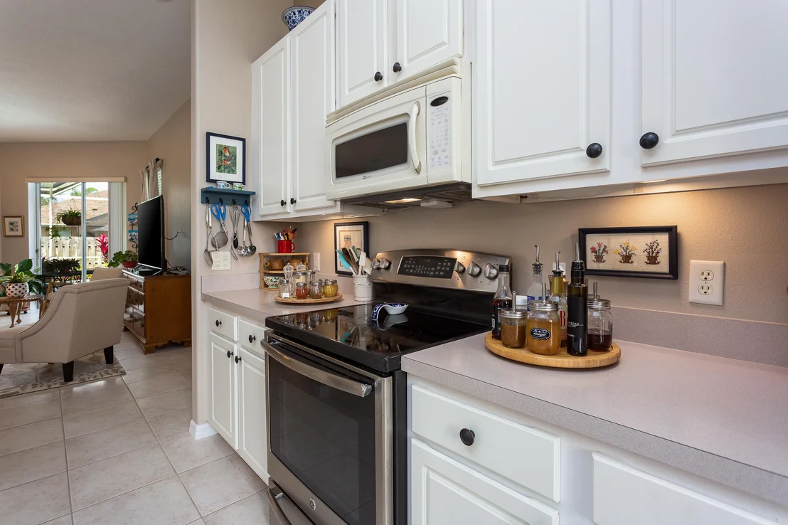 Photo of 1868 Thesy Drive