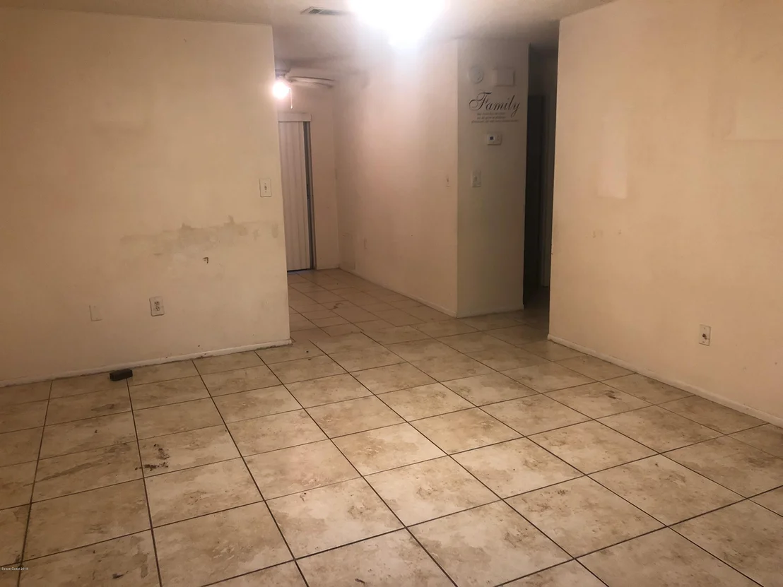 Photo of 734 Venus Drive