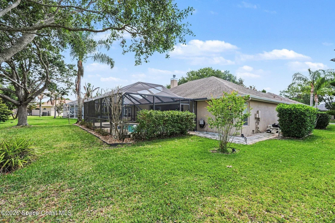 Photo of 3875 Waterford Drive