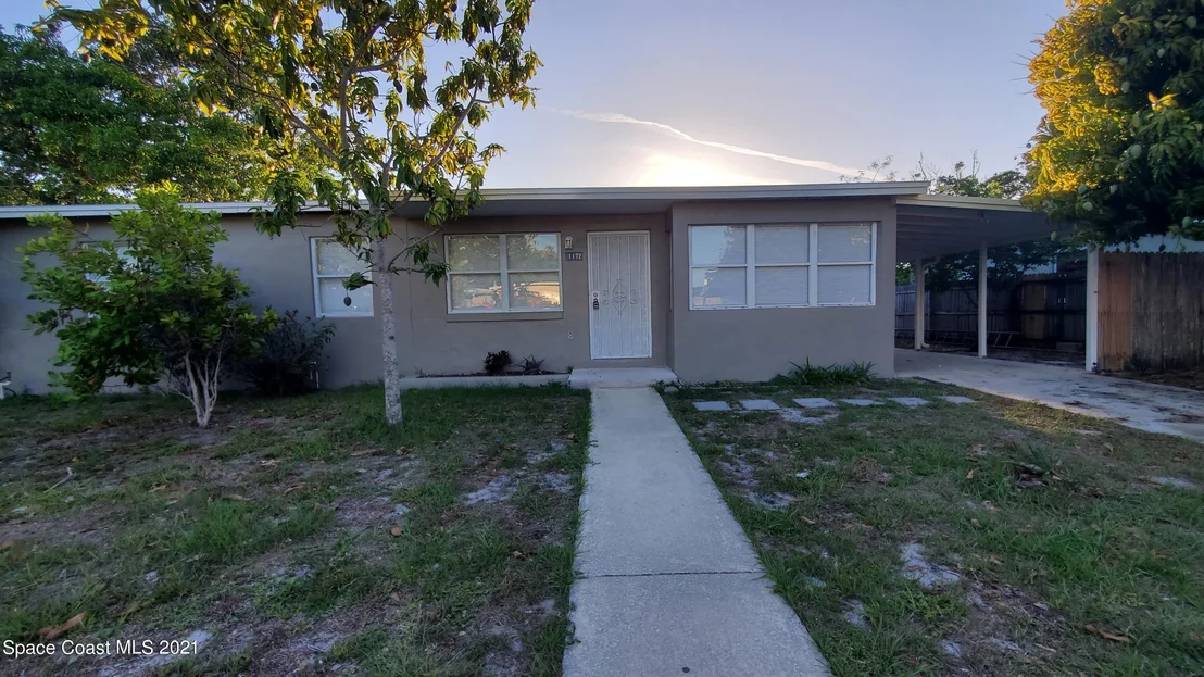 Photo of 1172 Wild Rose Drive NE