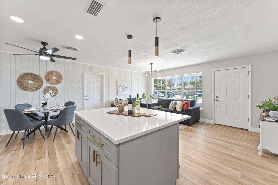 Photo of 135 Melaleuca Drive