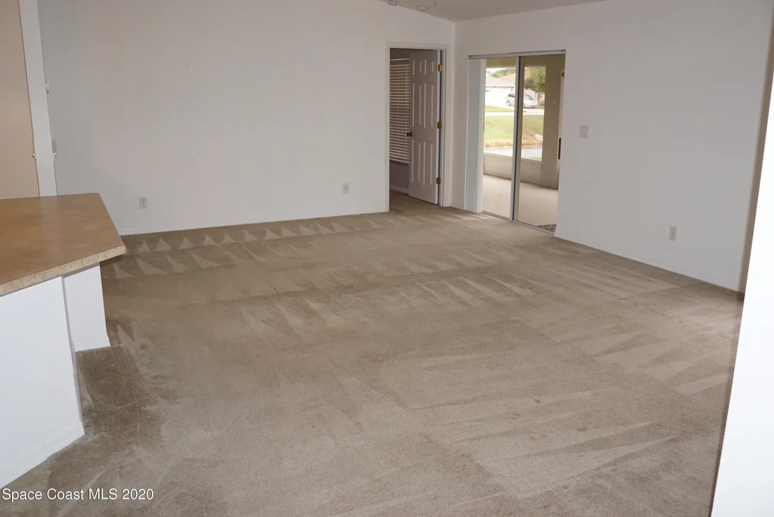 Photo of 1101 Morgan Circle NE