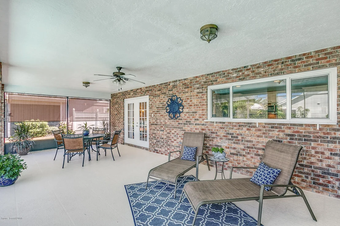 Photo of 685 Woodbridge Drive