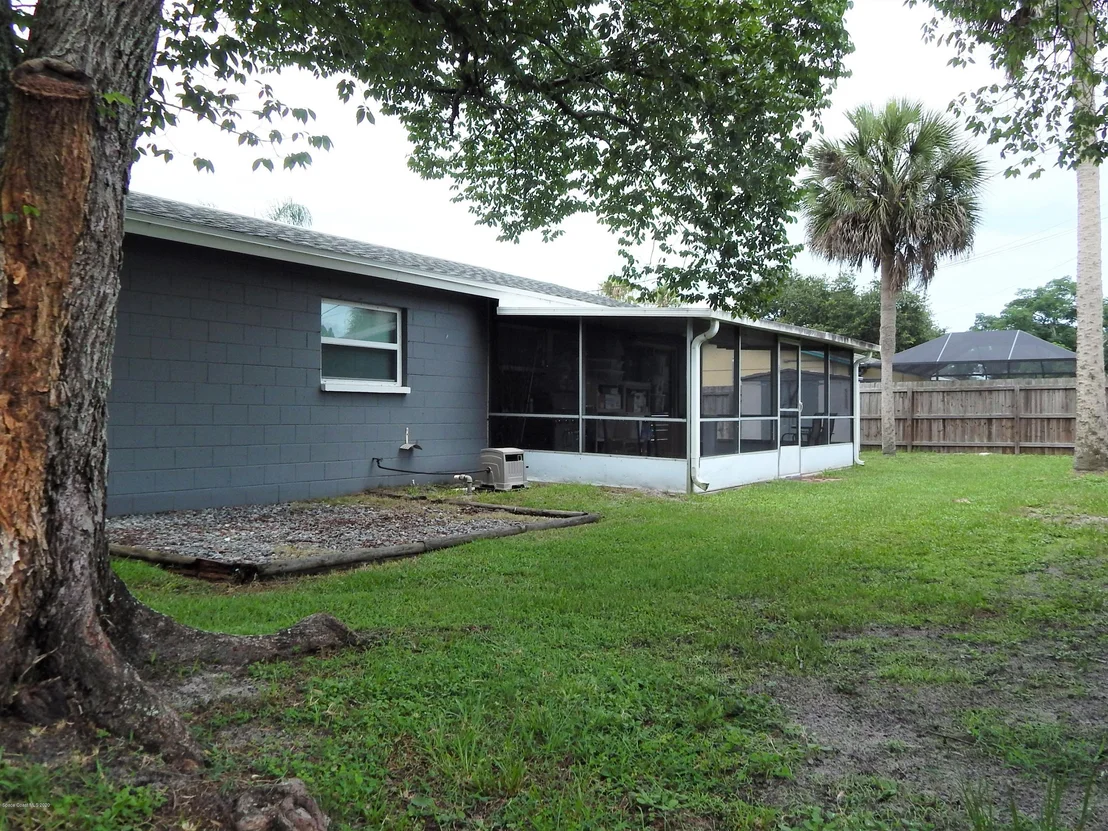 Photo of 1087 Coronado Drive