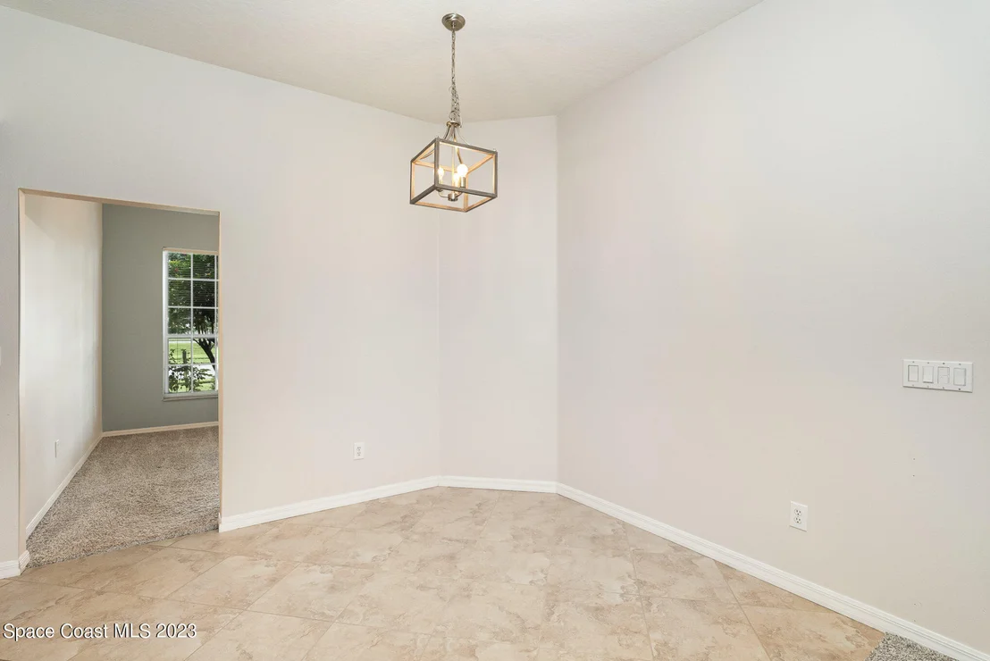 Photo of 1682 Rustic Way