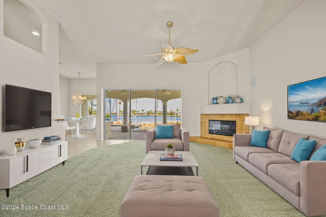 Photo of 930 Starling Way
