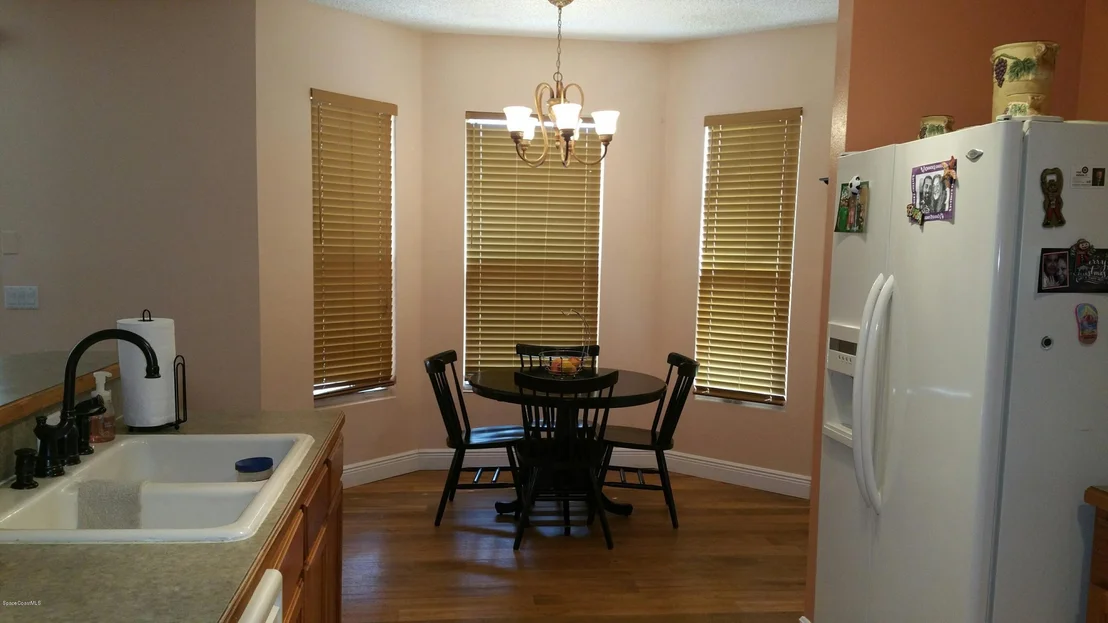 Photo of 284 Sedgewood Circle