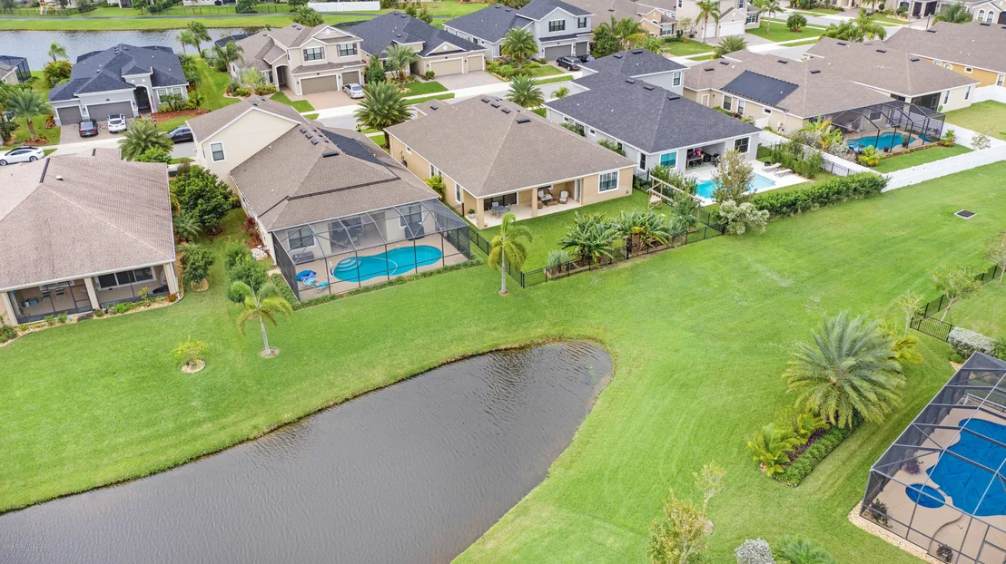 Photo of 8053 Creshire Court