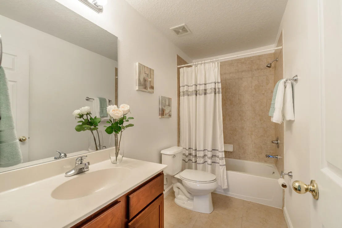 Photo of 212 Abernathy Circle SE