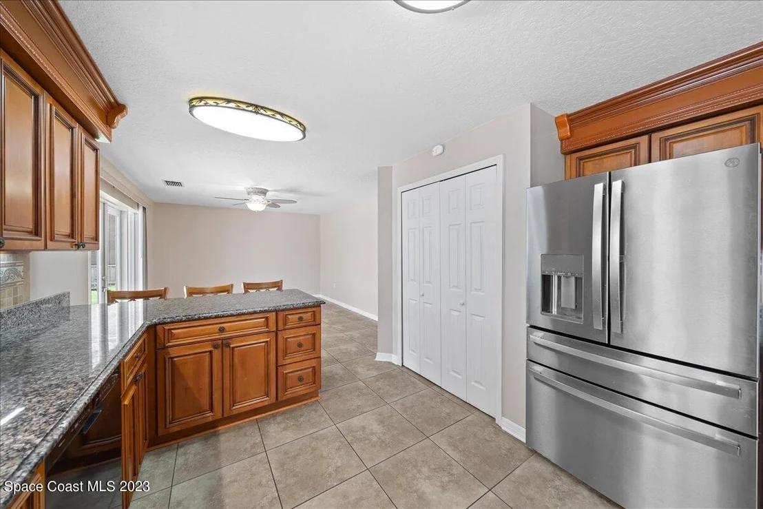 Photo of 1339 Heritage Acres Boulevard